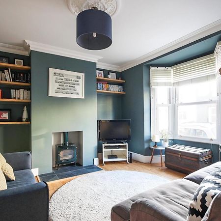 Tranquil 2 Bedroom Home In Totterdown Bristol Exterior photo
